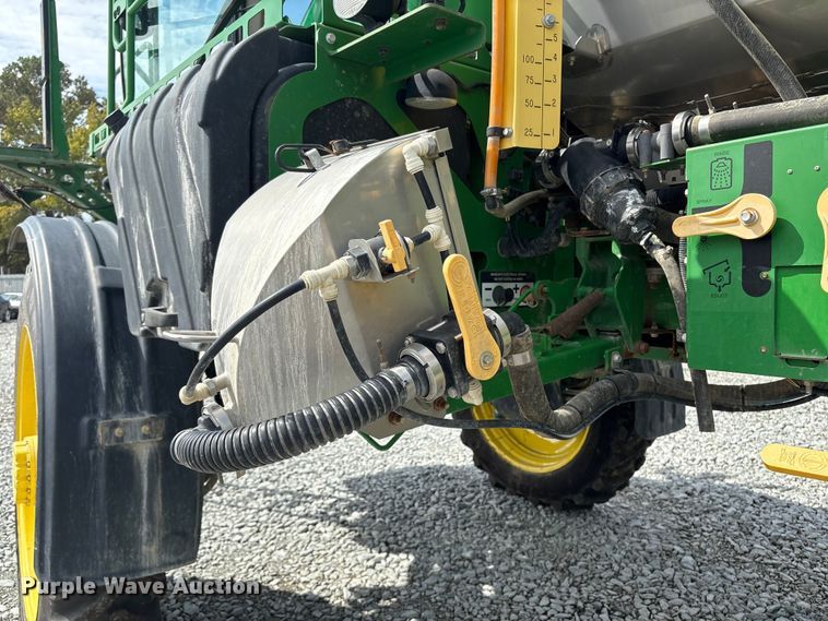 image for item YA1165 2018 John Deere R4038 sprayer