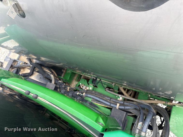 image for item YA1165 2018 John Deere R4038 sprayer