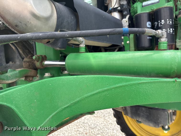 image for item YA1165 2018 John Deere R4038 sprayer