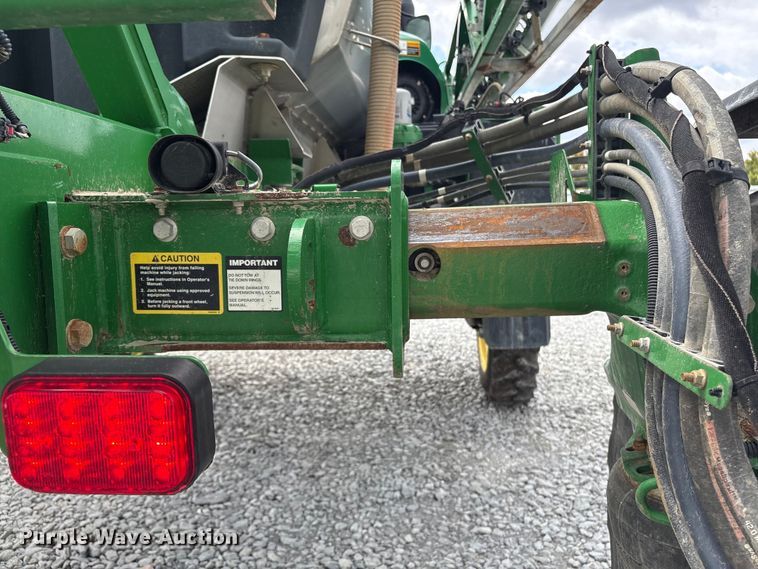 image for item YA1165 2018 John Deere R4038 sprayer