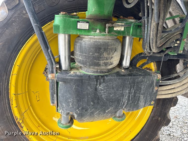 image for item YA1165 2018 John Deere R4038 sprayer