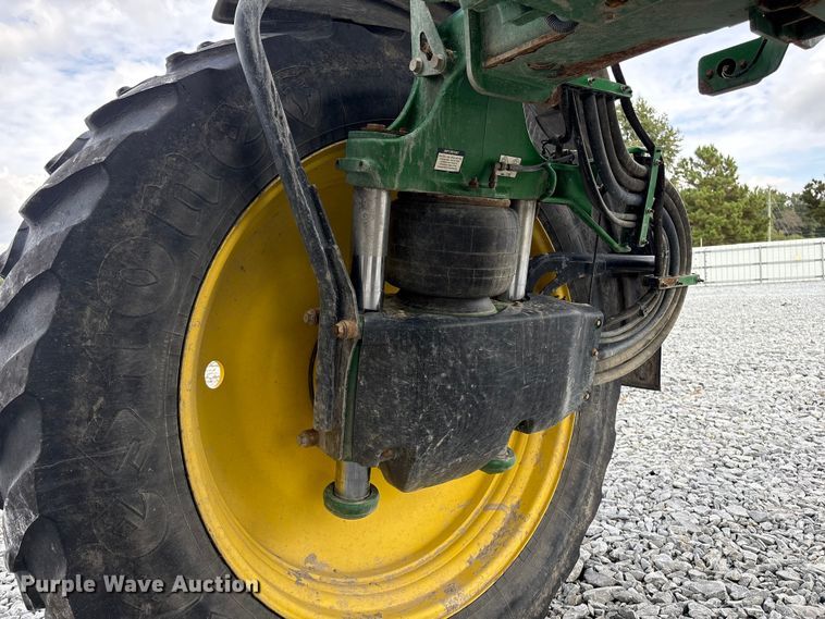 image for item YA1165 2018 John Deere R4038 sprayer