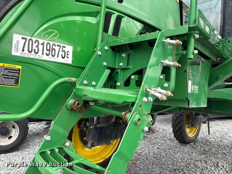 image for item YA1165 2018 John Deere R4038 sprayer