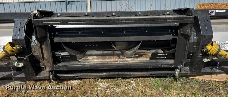 image for item YA1231 2023 Drago GT 8-30 corn head