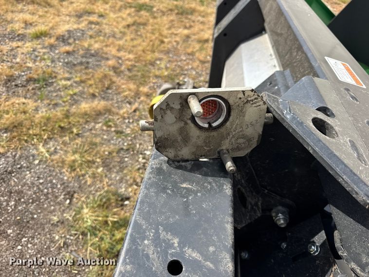 image for item YA1231 2023 Drago GT 8-30 corn head