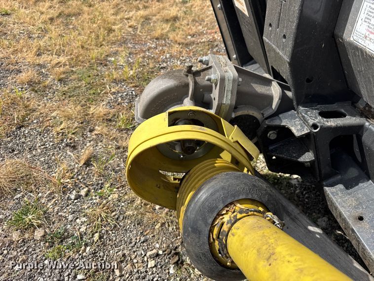 image for item YA1231 2023 Drago GT 8-30 corn head