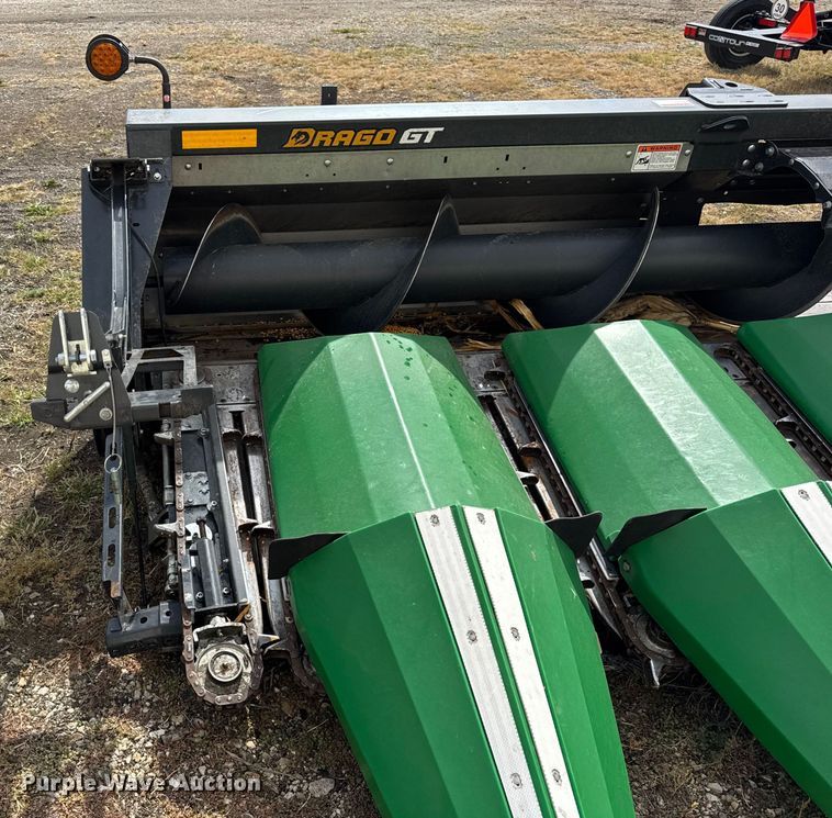 image for item YA1231 2023 Drago GT 8-30 corn head