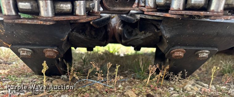 image for item YA1231 2023 Drago GT 8-30 corn head