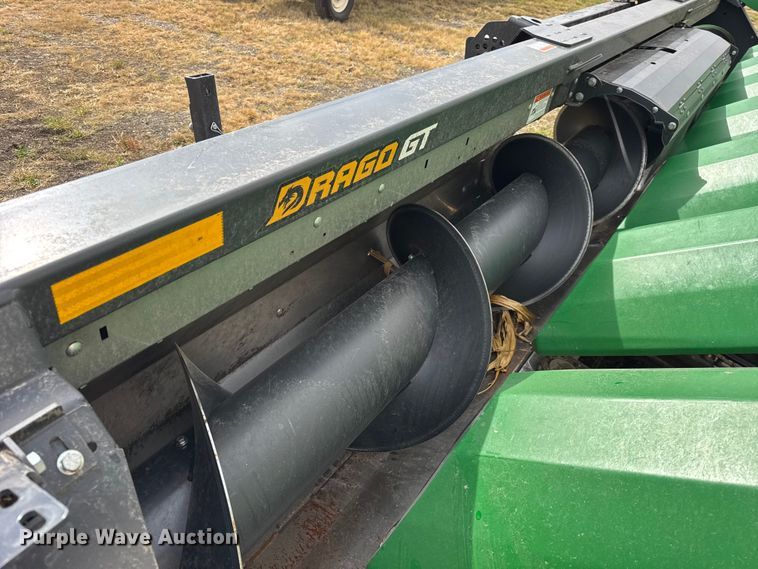 image for item YA1231 2023 Drago GT 8-30 corn head