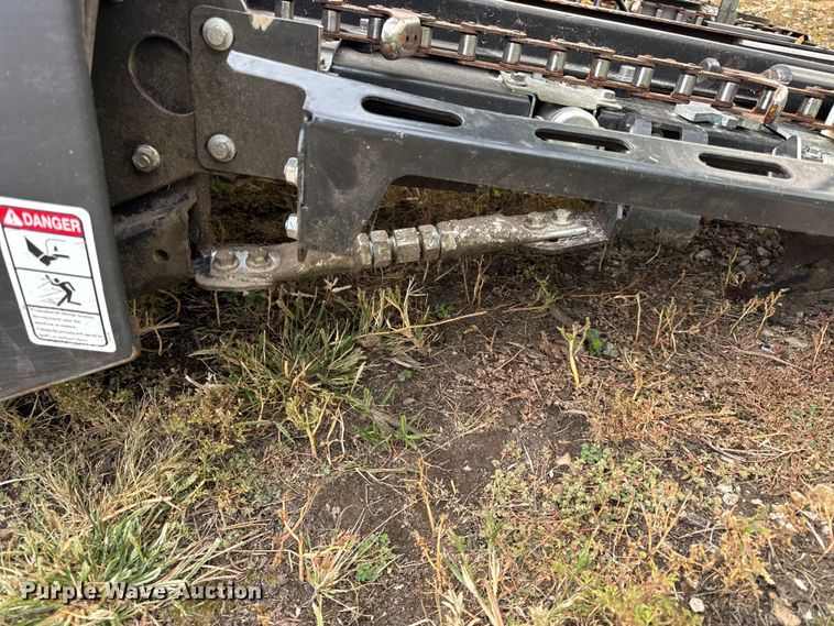 image for item YA1231 2023 Drago GT 8-30 corn head