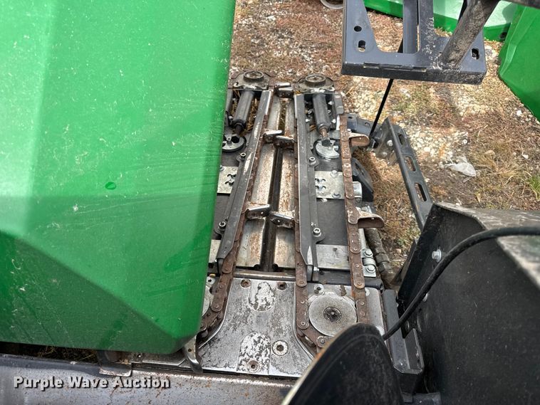 image for item YA1231 2023 Drago GT 8-30 corn head