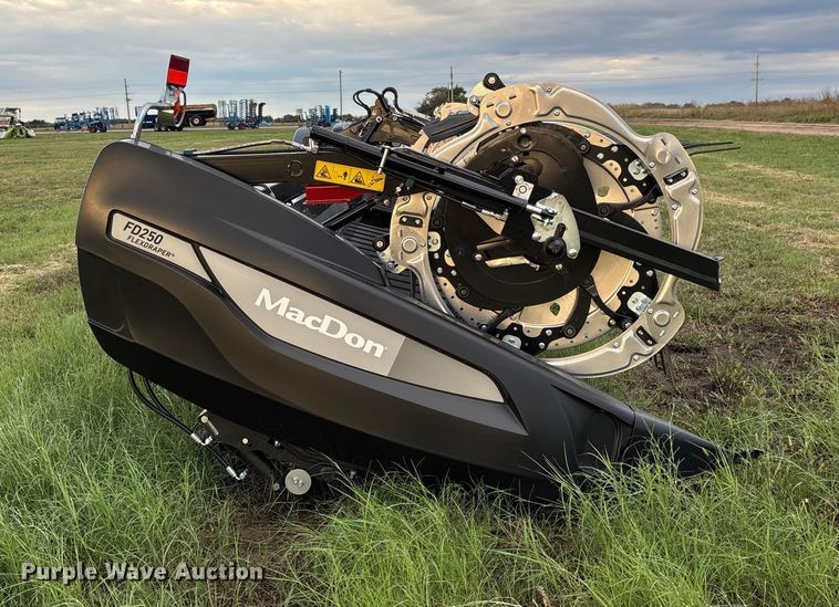 image for item YA1251 2025 Macdon FD250 flex draper head