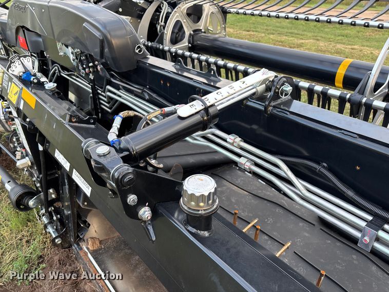 image for item YA1251 2025 Macdon FD250 flex draper head