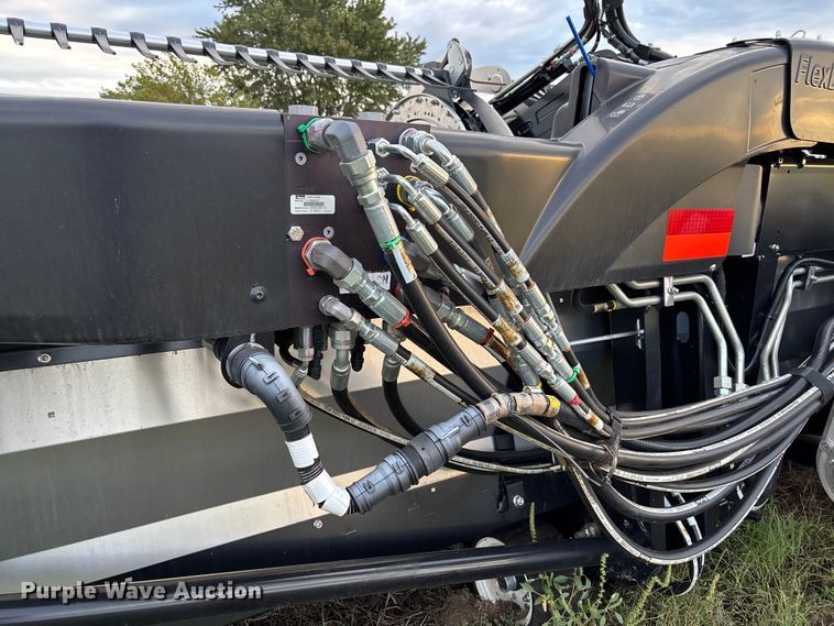 image for item YA1251 2025 Macdon FD250 flex draper head