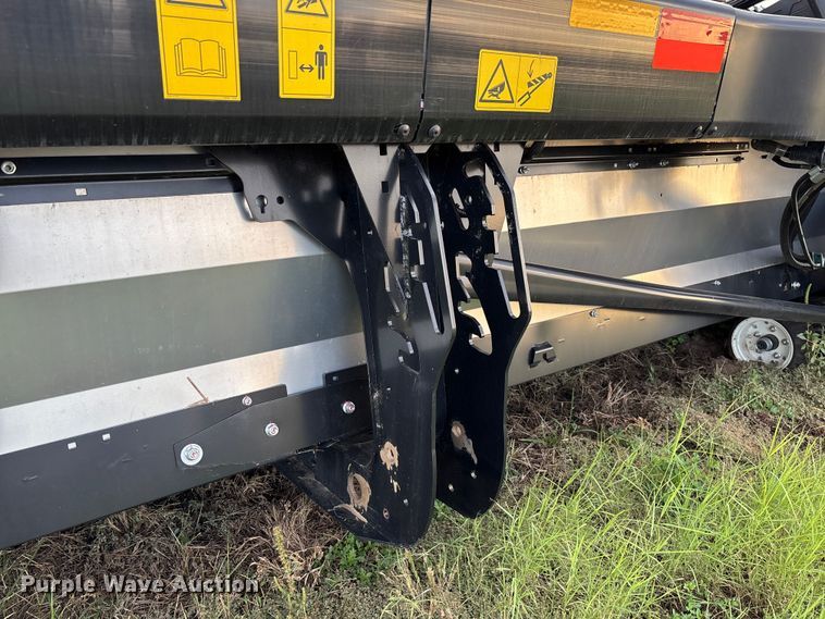 image for item YA1251 2025 Macdon FD250 flex draper head