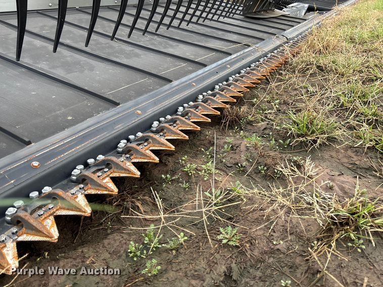 image for item YA1251 2025 Macdon FD250 flex draper head