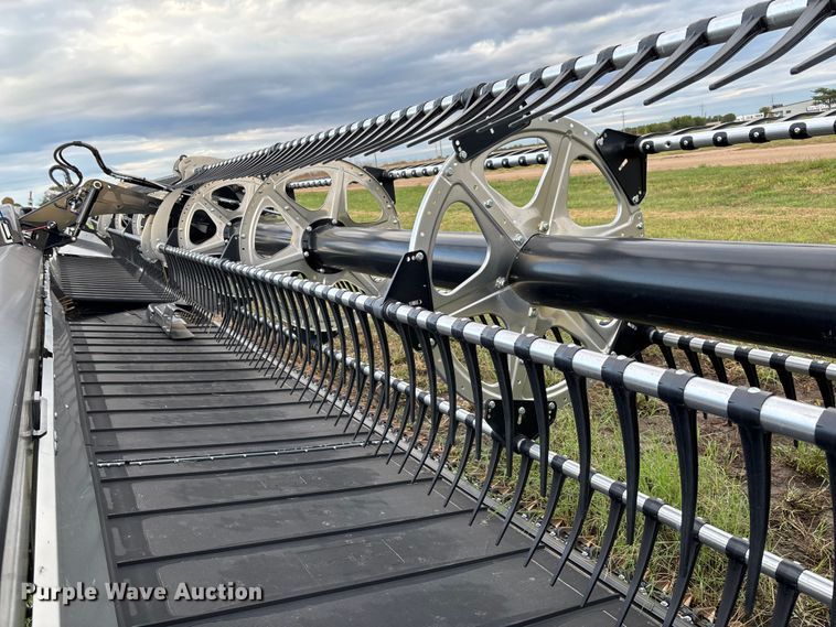 image for item YA1251 2025 Macdon FD250 flex draper head