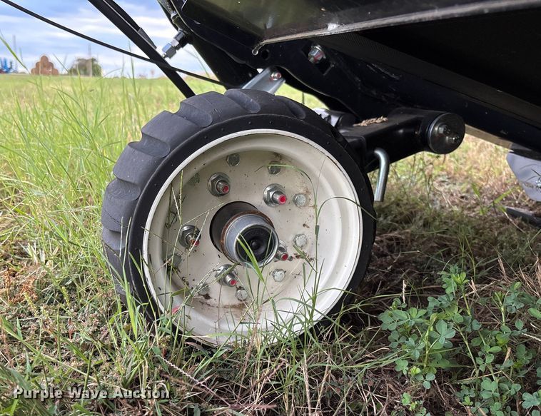 image for item YA1251 2025 Macdon FD250 flex draper head