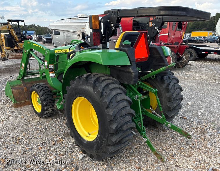 image for item YA1252 2021 John Deere 3035D  MFWD tractor