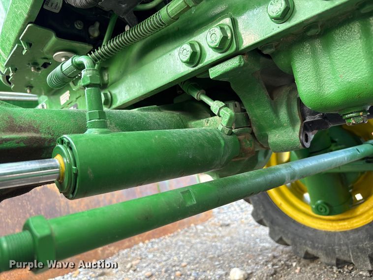 image for item YA1252 2021 John Deere 3035D  MFWD tractor