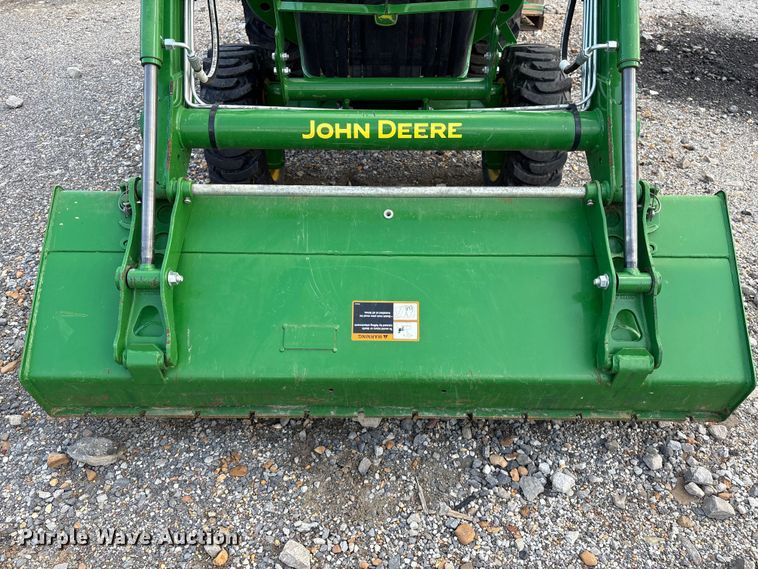 image for item YA1252 2021 John Deere 3035D  MFWD tractor