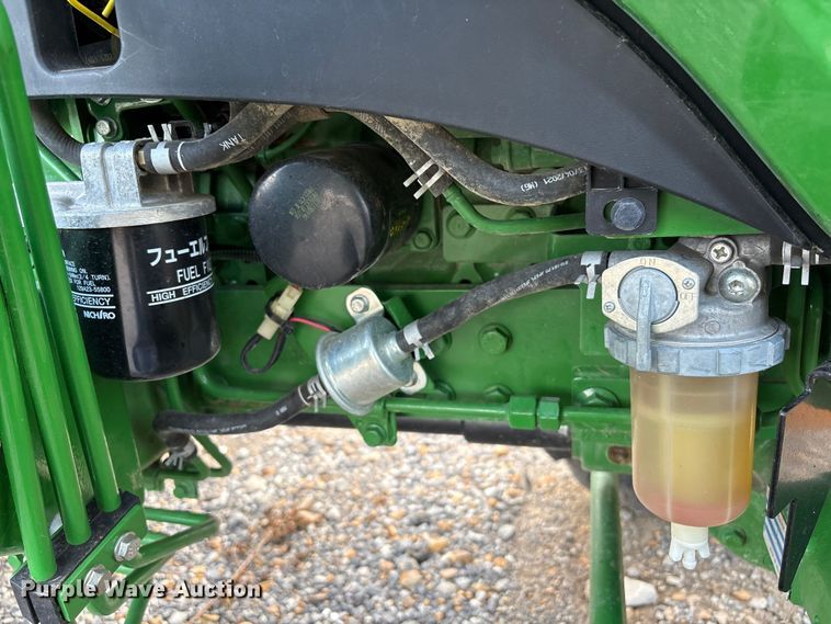 image for item YA1252 2021 John Deere 3035D  MFWD tractor