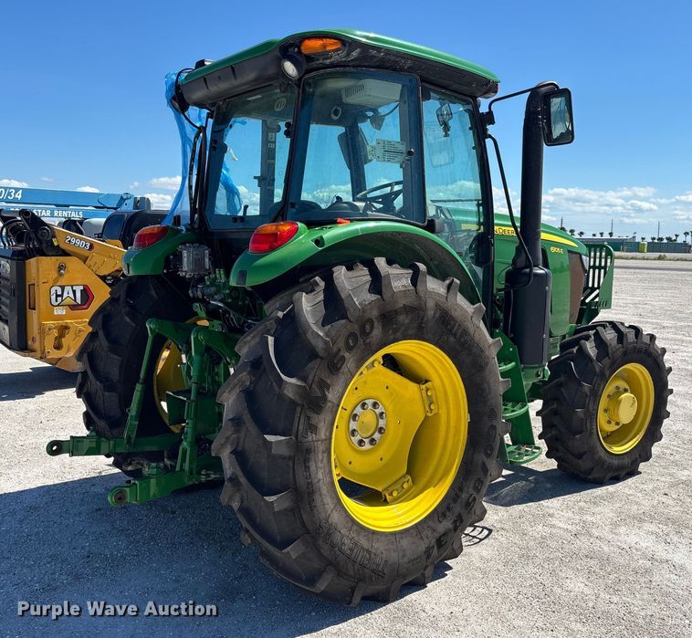 image for item YA1287 2022 John Deere 6105E MFWD tractor