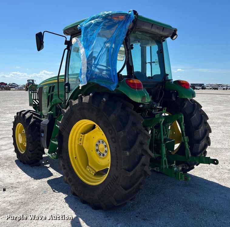 image for item YA1287 2022 John Deere 6105E MFWD tractor