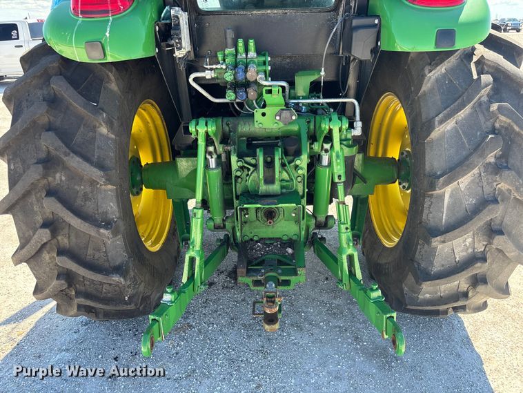 image for item YA1287 2022 John Deere 6105E MFWD tractor