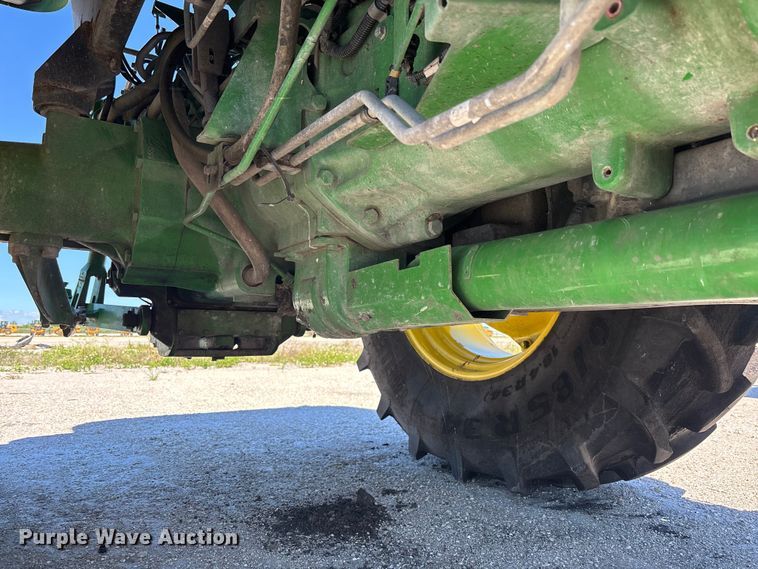 image for item YA1287 2022 John Deere 6105E MFWD tractor