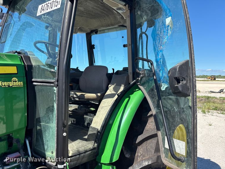 image for item YA1287 2022 John Deere 6105E MFWD tractor