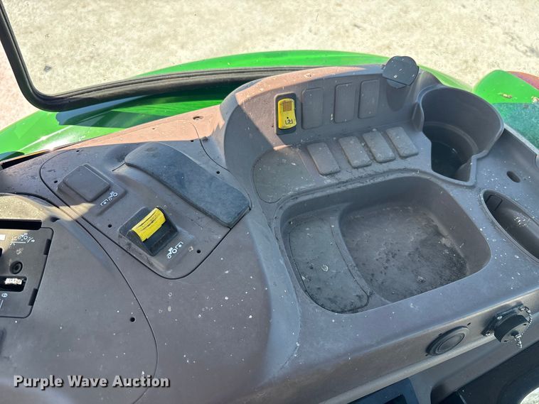 image for item YA1287 2022 John Deere 6105E MFWD tractor