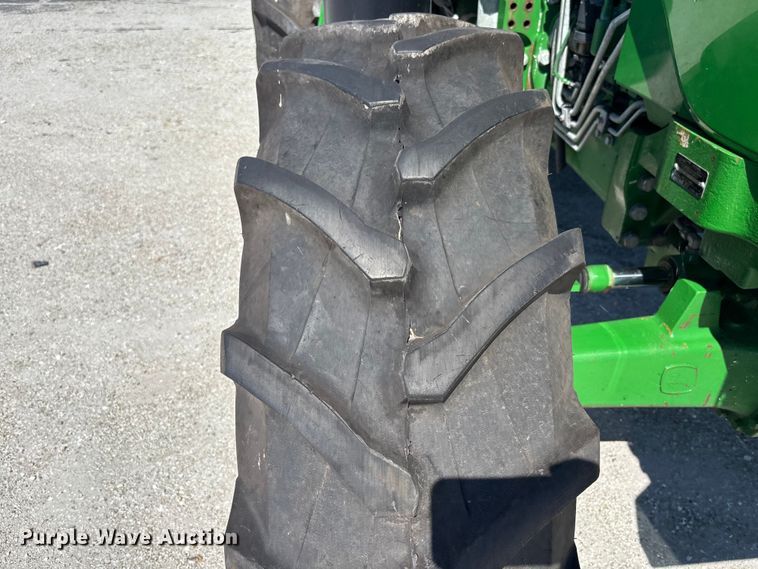 image for item YA1287 2022 John Deere 6105E MFWD tractor