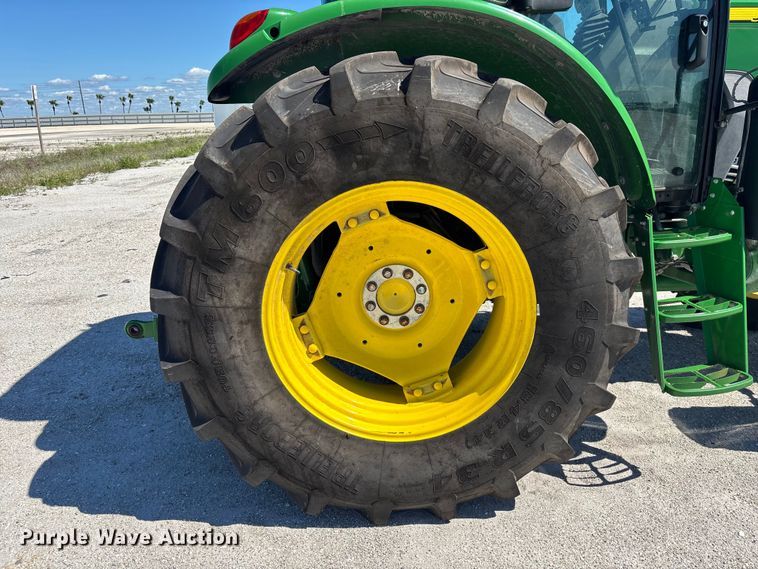 image for item YA1287 2022 John Deere 6105E MFWD tractor