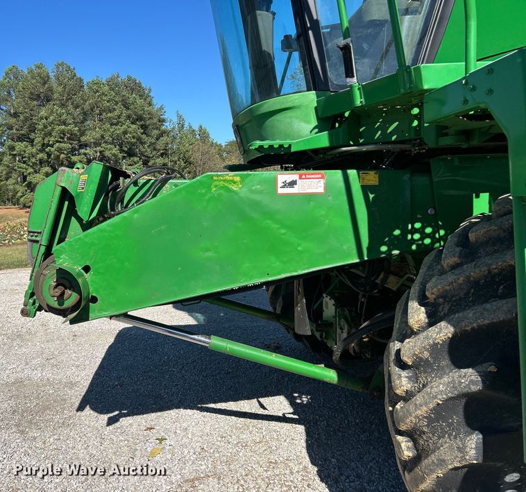 image for item YA1346 1999 John Deere 9510 Maximizer RWA combine