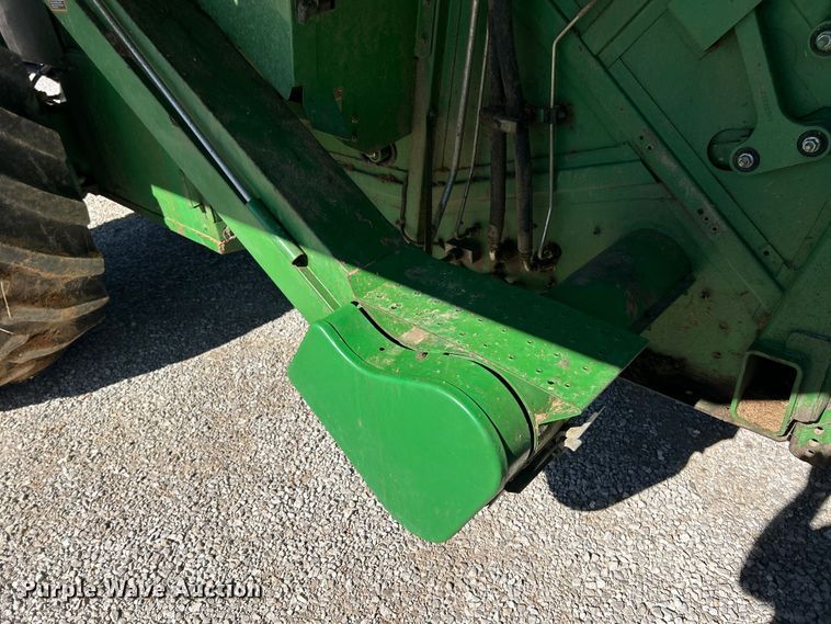 image for item YA1346 1999 John Deere 9510 Maximizer RWA combine