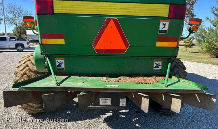 image for item YA1346 1999 John Deere 9510 Maximizer RWA combine