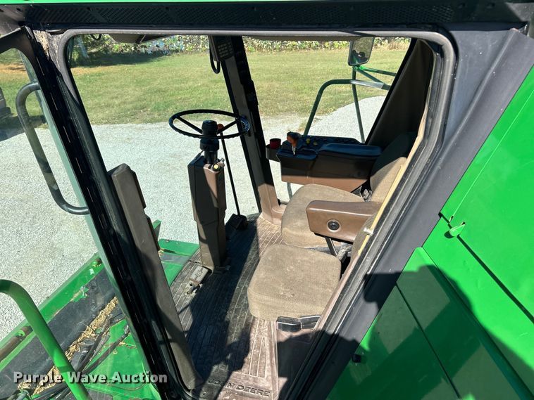 image for item YA1346 1999 John Deere 9510 Maximizer RWA combine