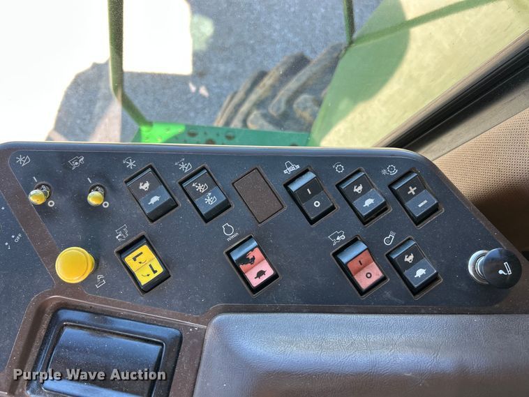 image for item YA1346 1999 John Deere 9510 Maximizer RWA combine