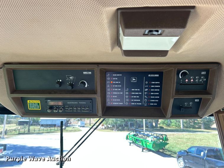 image for item YA1346 1999 John Deere 9510 Maximizer RWA combine