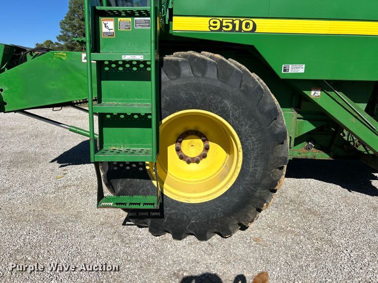 image for item YA1346 1999 John Deere 9510 Maximizer RWA combine