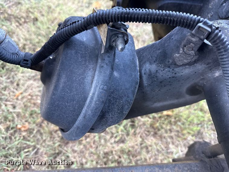 image for item DJ7766 2002 Freightliner Century Class semi truck