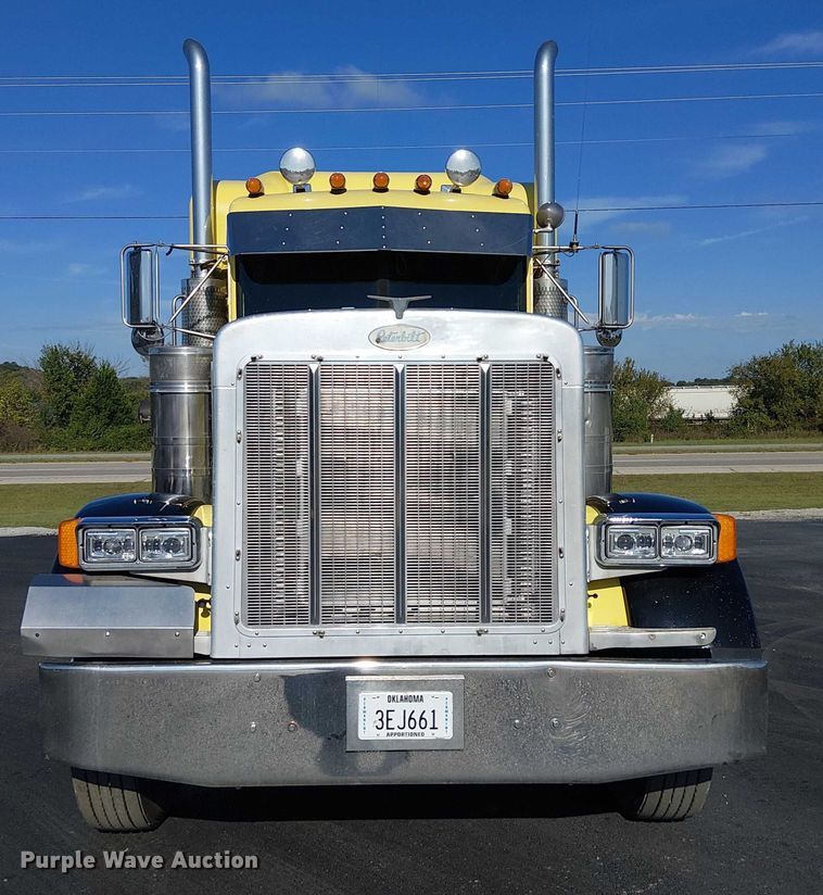 CAMIóN CAMAROTE 1998 PETERBILT