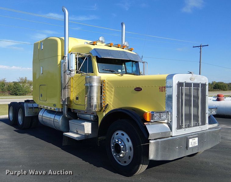 CAMIóN CAMAROTE 1998 PETERBILT