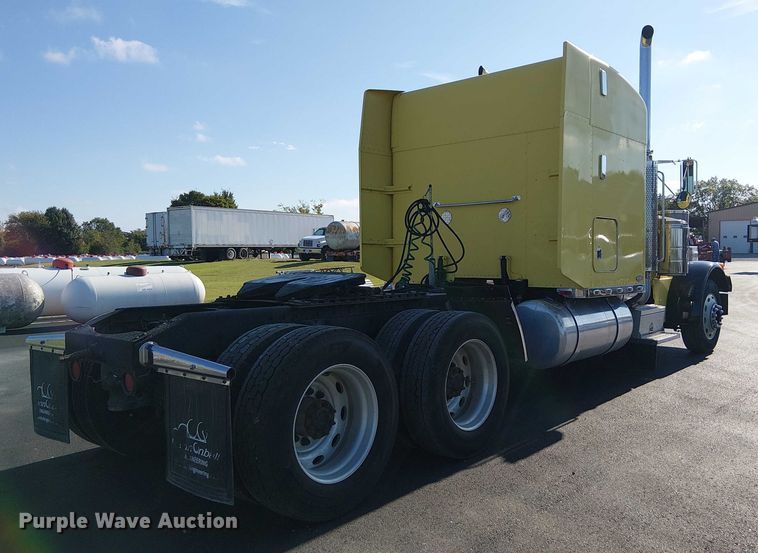 CAMIóN CAMAROTE 1998 PETERBILT