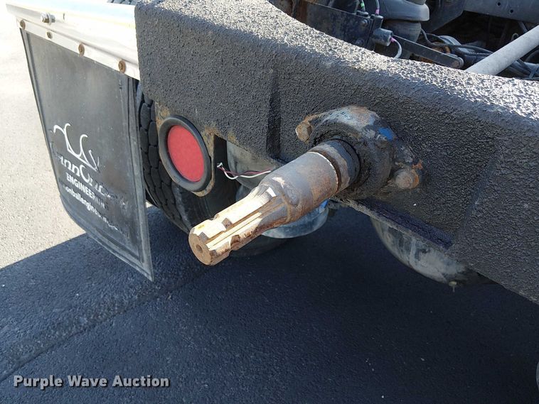 image for item DJ7857 1998 Peterbilt 379 semi truck