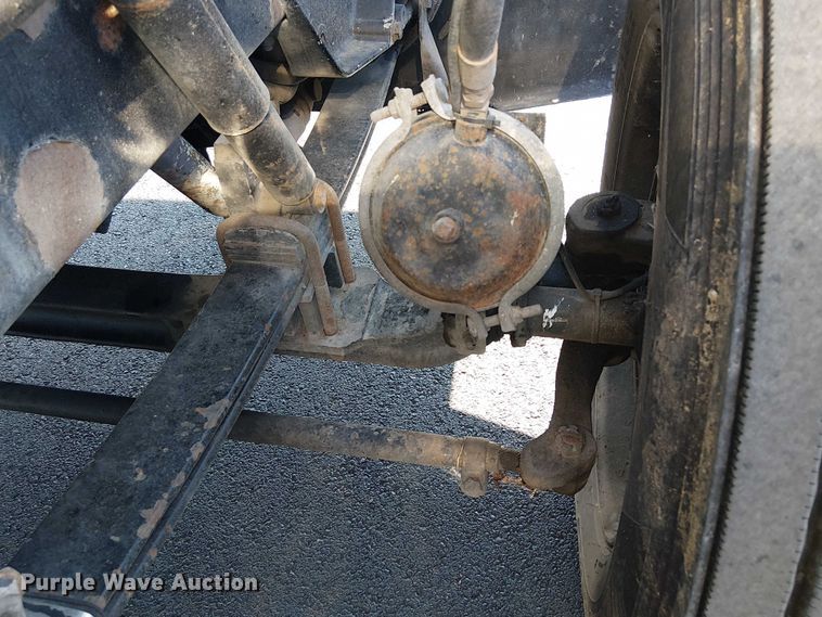 image for item DJ7857 1998 Peterbilt 379 semi truck