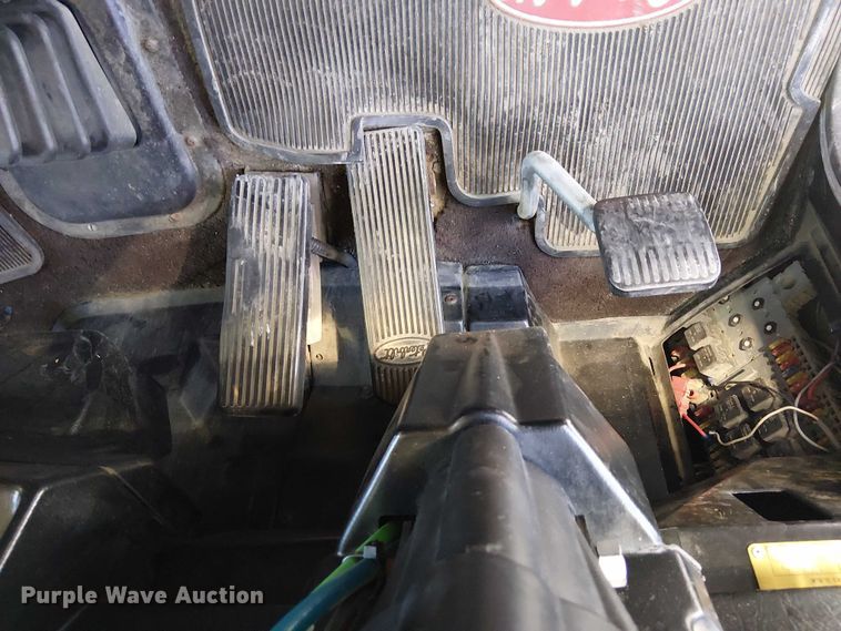 image for item DJ7857 1998 Peterbilt 379 semi truck