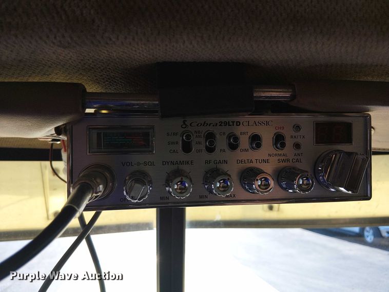 image for item DJ7857 1998 Peterbilt 379 semi truck