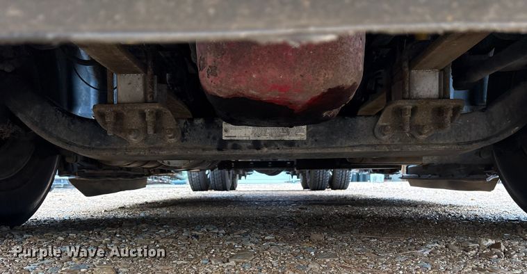 image for item DM1989 2014 International Prostar semi truck